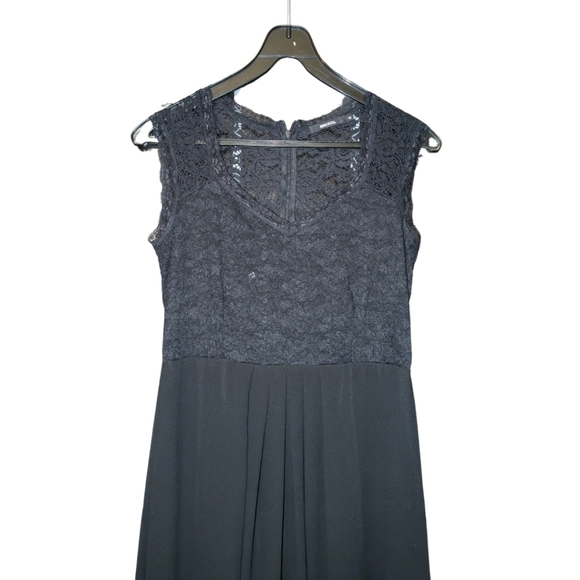 Miusol Black Sleeveless Maxi Dress - Picture 3 of 7